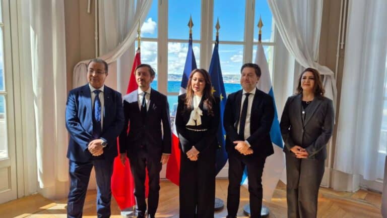 Marseille Casablanca, signature Accord